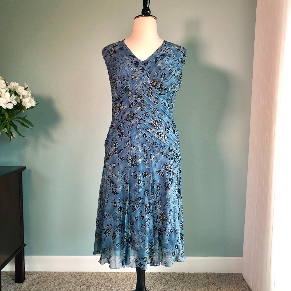 Jones New York Chiffon dress 16
